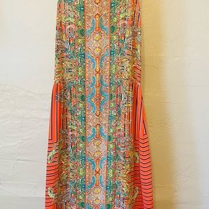 Long sleeveless women dress by ROMEO&JULIET